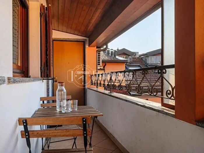 Appartamento bilocale in vendita in Via Luigi Settembrini, Milano