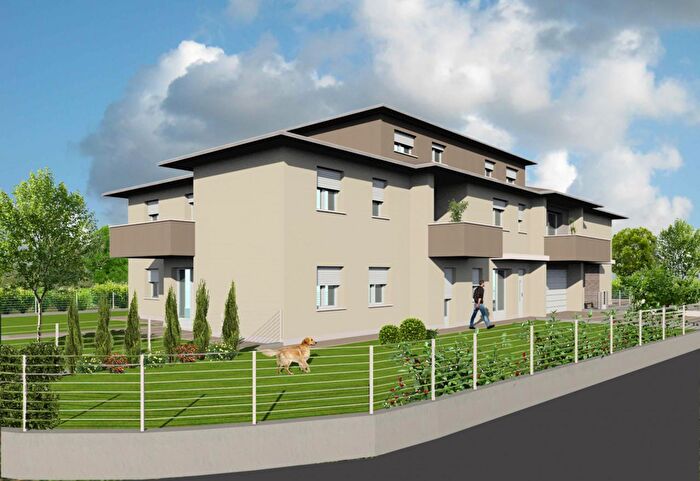 Case in Vendita e in Affitto - 3