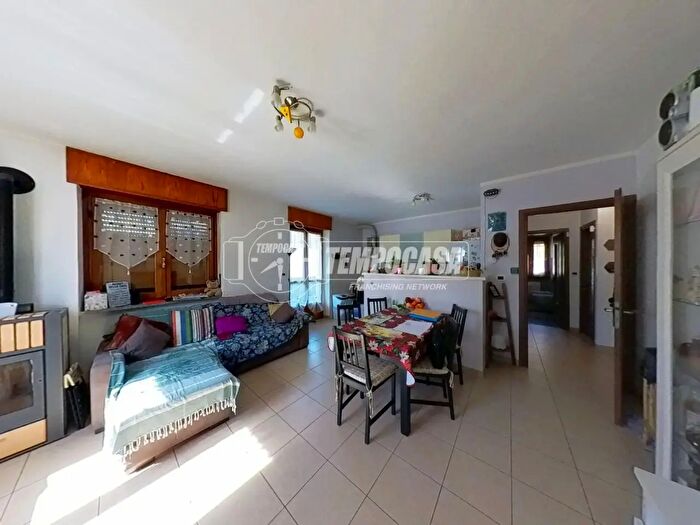 Appartamento trilocale in vendita in Rue Emile Chanoux, Saint Pierre