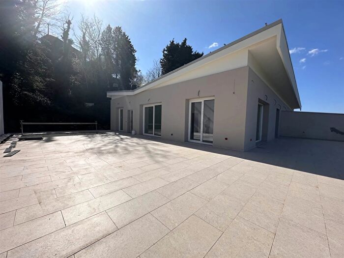 Appartamento con 5 locali in vendita in Rufina, Rufina