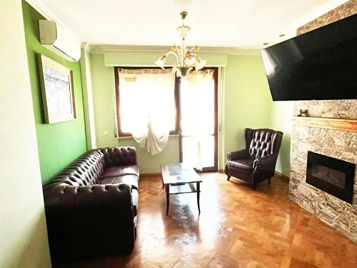 Appartamento con 5 locali in affitto in Sassari