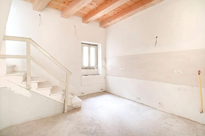 Casa trilocale in vendita in Vicolo Chiuso XVI, Fermo