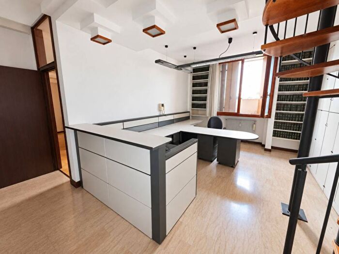 Casa con 5 locali in affitto in Corso Andrea Palladio, Centro Storico, Vicenza