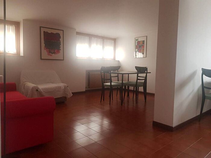 Appartamento trilocale in affitto in Via Alba Cortemilia, Ricca, Diano dAlba