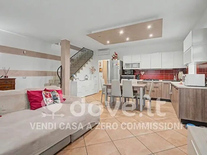 Appartamento con 5 locali in vendita in Via Papa K Wojtyla, Roverchiara