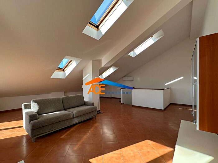 Appartamento con 6 locali in affitto in Via del Cotonificio, Ospedale, Udine