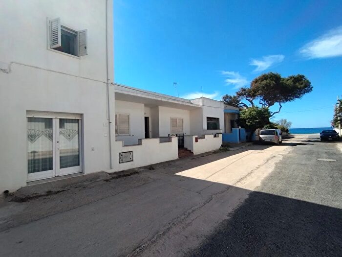 Casa con 6 locali in vendita in Torre San Giovanni, Ugento