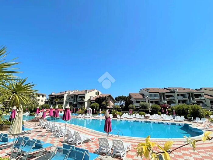 Appartamento quadrilocale in vendita in Desenzano Del Garda