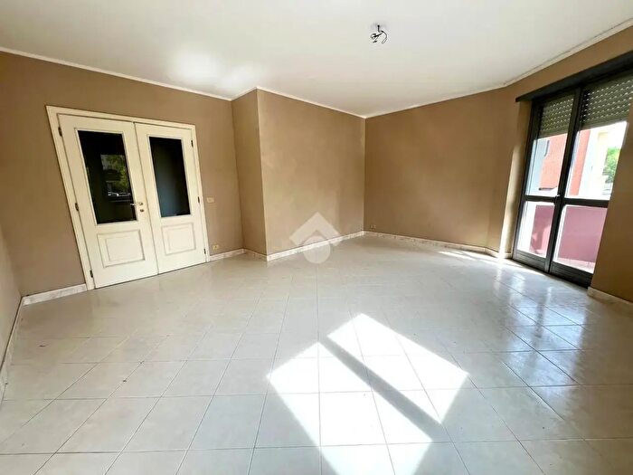 Appartamento quadrilocale in vendita in Via Generale Carlo Alberto dalla Chiesa, Alba