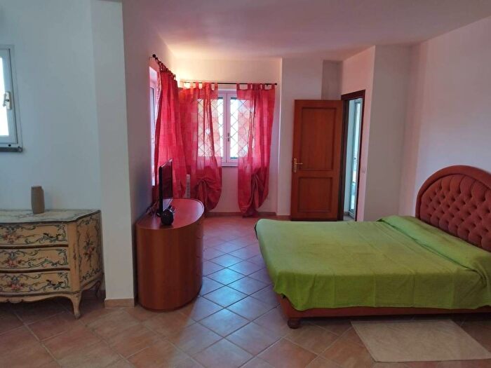 Casa con 6 locali in affitto in Via della Selciatella, Bracciano
