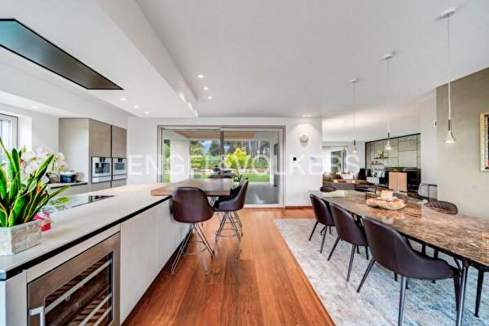 Casa con 6 locali in vendita in Solbiate con Cagno