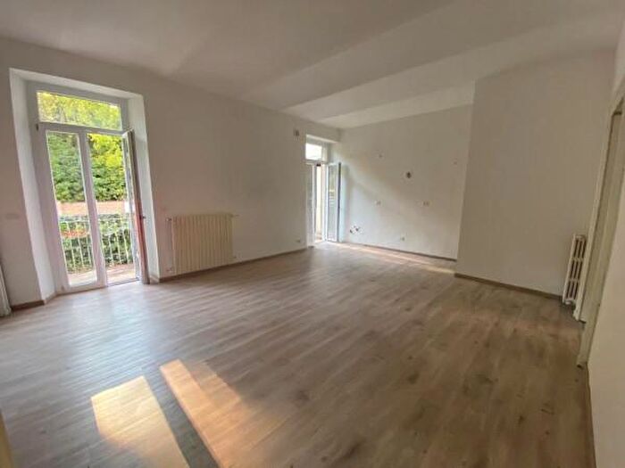 Appartamento trilocale in affitto in Corso Dante Alighieri, Asti