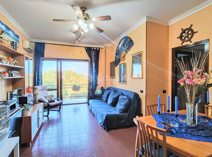 Appartamento trilocale in vendita in Viale Bruno Pelizzi, Roma