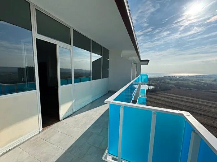 Appartamento trilocale in vendita in Porto Recanati Via Salvo dAcquisto, Porto Recanati