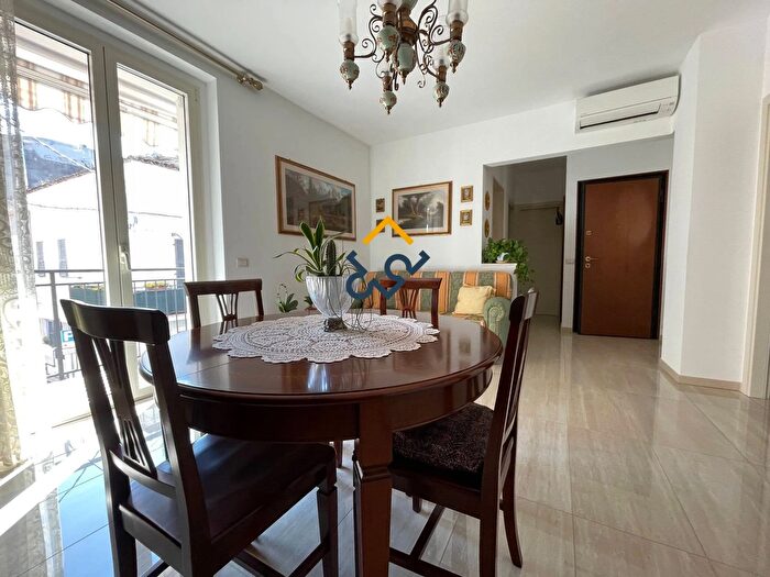 Casa con 6 locali in vendita in San Benedetto del Tronto Via San Martino San Benedetto del Tronto Centrale, San Benedetto Del Tronto