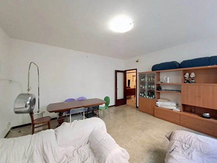 Appartamento trilocale in vendita in Via Vincenzo Stefano Breda, Padova