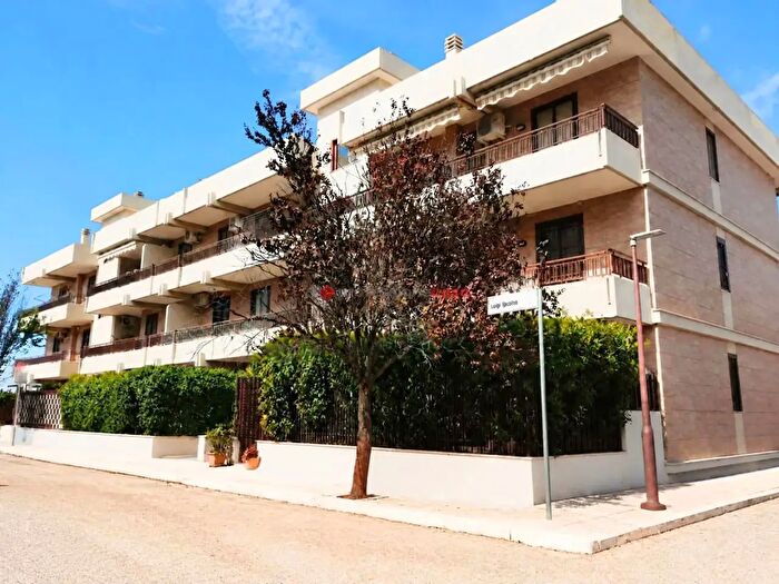 Appartamento trilocale in vendita in Via Luigi Bruno, Foggia