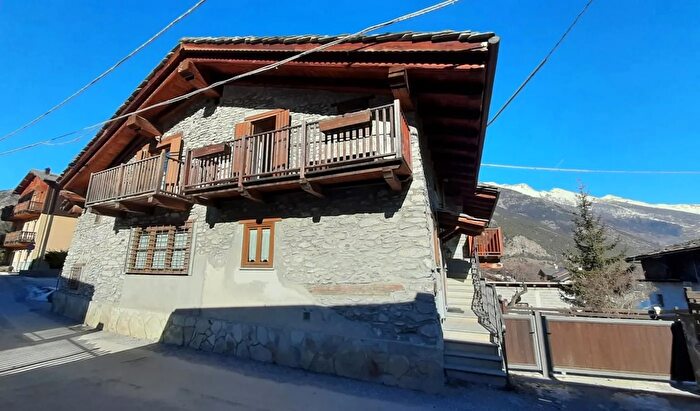 Appartamento monolocale in vendita in Via Ghiotti, Oulx