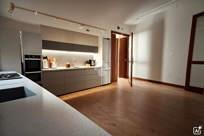 Appartamento trilocale in vendita in Via Ponte Fabbro, Cologne