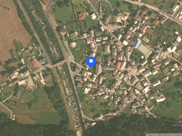 Casa con 7 locali in vendita in Via Predane Fusine So Italia, Fusine