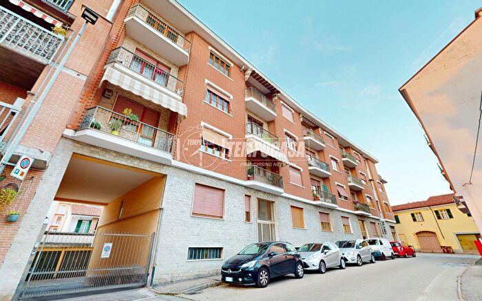 Appartamento bilocale in vendita in Via Magenta, Bra