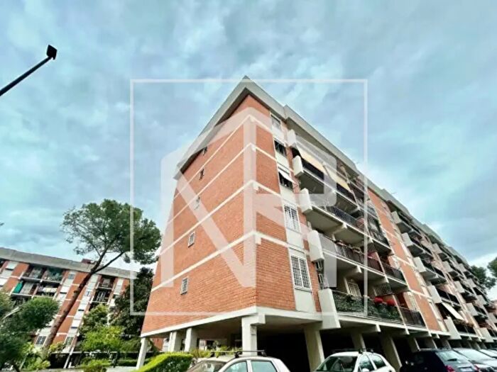 Appartamento quadrilocale in vendita in Via Virgilio Melandri, Roma