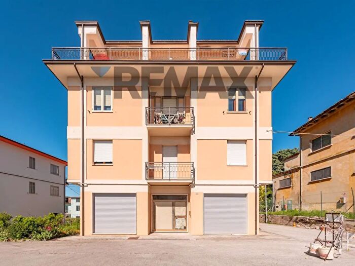 Appartamento con 5 locali in vendita in Via Giacomo Matteotti, Cupramontana