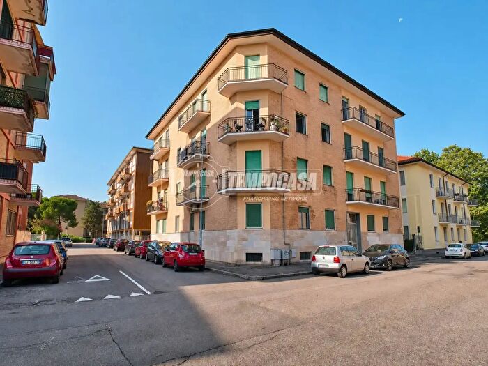 Appartamento trilocale in vendita in Novara