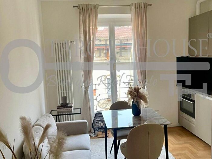 Appartamento bilocale in affitto in Via Carlo Farini, Garibaldi Corso Como, Milano