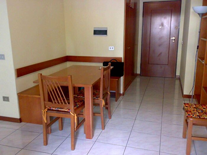 Appartamento monolocale in affitto in Via Amsterdam, Torrino, Roma