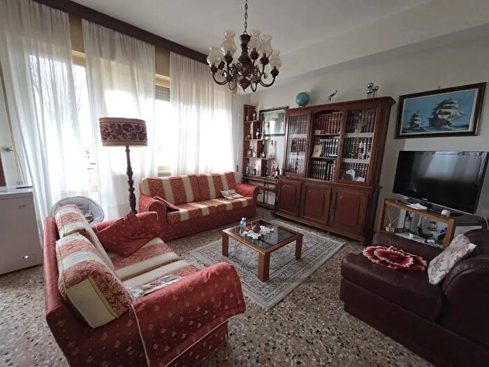 Appartamento quadrilocale in vendita in a Diaccio, Porcari