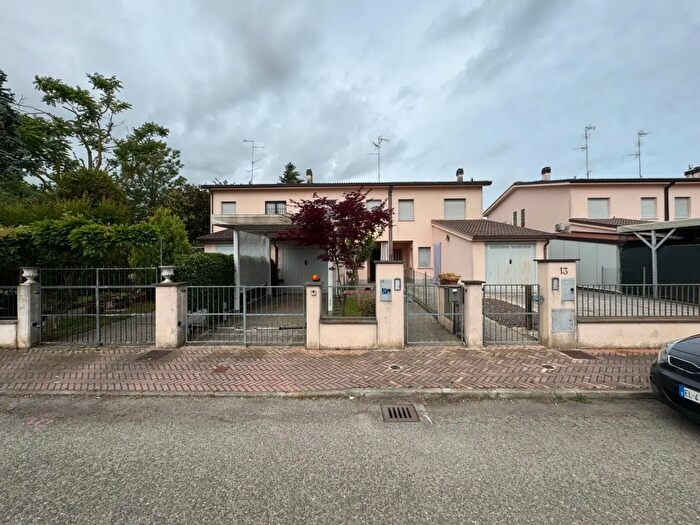 Appartamento quadrilocale in vendita in Concordia Sulla Secchia