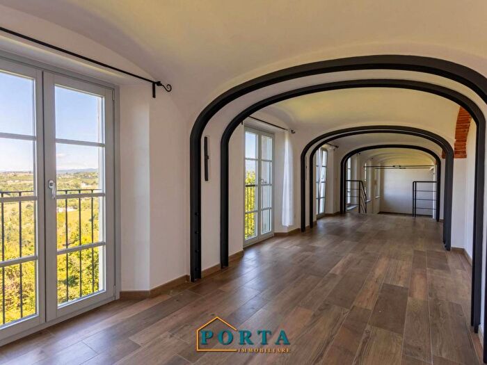 Appartamento quadrilocale in affitto in Via Carassone, Piazza, Mondovì