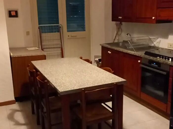Appartamento con 5 locali in affitto in Abio Filzi, Pisa