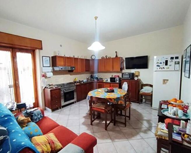 Appartamento trilocale in vendita in Via Giovanni Verga SNC, Aci Catena