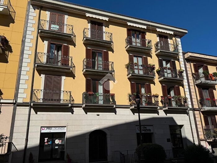 Appartamento monolocale in affitto in Via S Francesco Saverio, Avellino