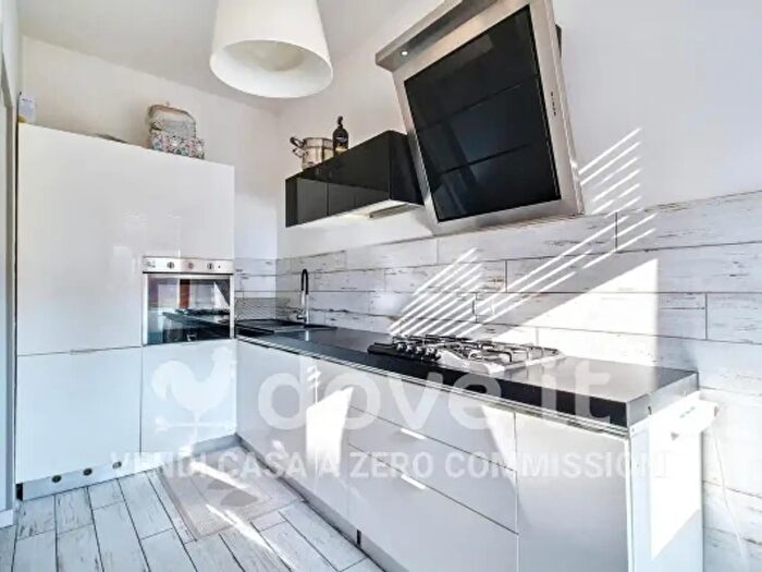 Appartamento quadrilocale in vendita in Via Umberto I, Rovigo