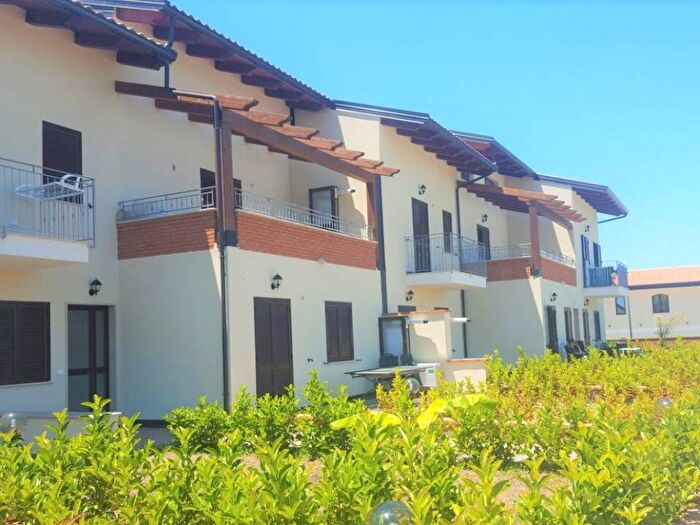 Appartamento trilocale in affitto in Via Carmine, Tropea