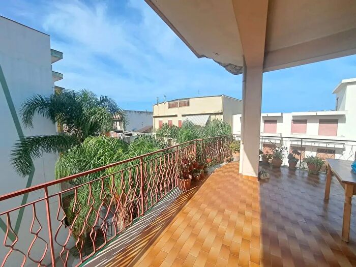 Appartamento con 5 locali in vendita in Via Papa Giovanni XXIII, Barcellona Pozzo Di Gotto