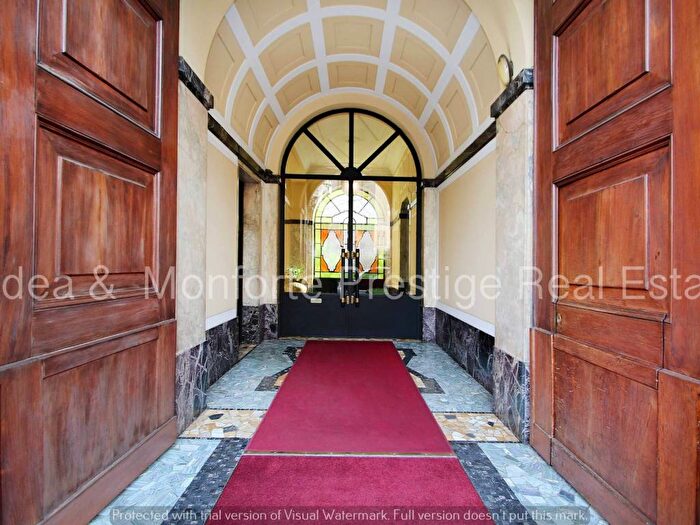 Appartamento monolocale in affitto in Piazza Cinque Giornate, Montenero, Milano