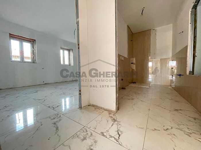 Appartamento trilocale in vendita in Via Umberto I, Ponte San Pietro