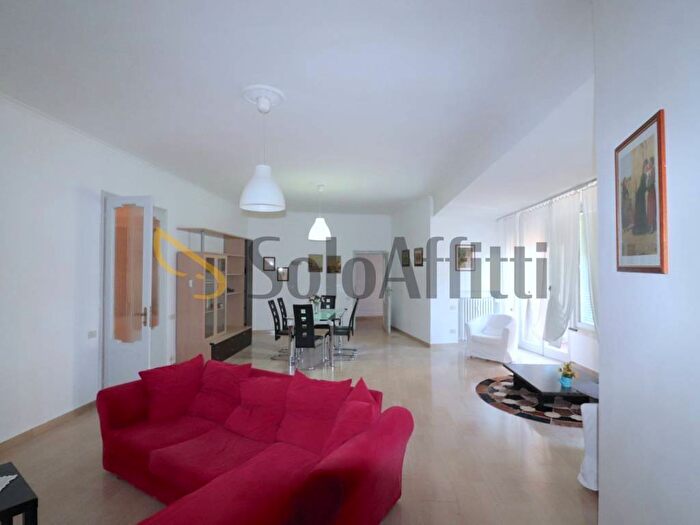 Appartamento con 5 locali in affitto in Via Celso Cittadini, Petriccio Acquacalda, Siena