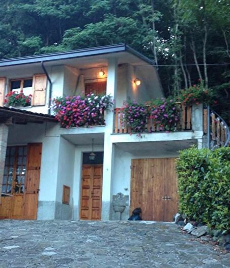 Appartamento con 6 locali in vendita in Ferriere