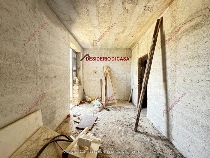 Casa bilocale in vendita in Casteldaccia