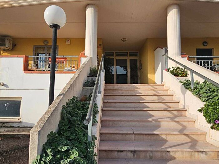 Appartamento trilocale in affitto in Via San Michele Arcangelo, Borgata Marina, Torino di Sangro