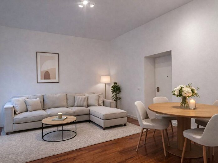 Appartamento trilocale in affitto in Arco della Pace, Milano