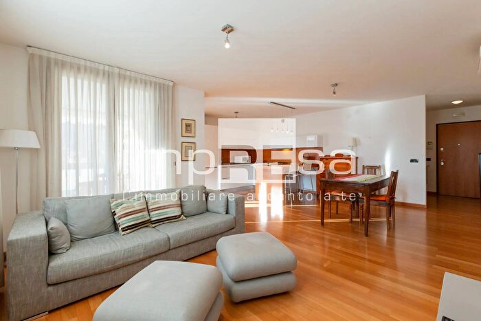 Appartamento trilocale in vendita in Viale S Giorgio, Aviano