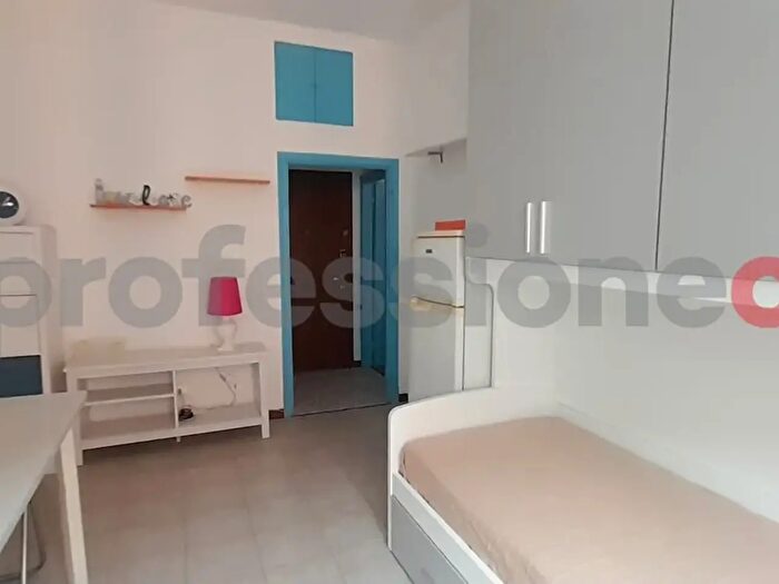 Appartamento monolocale in affitto in Via Sarzana, Milano