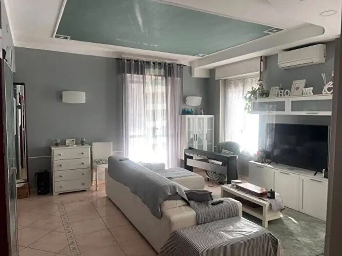 Appartamento trilocale in vendita in Via Giacomo Frantini, Rapallo