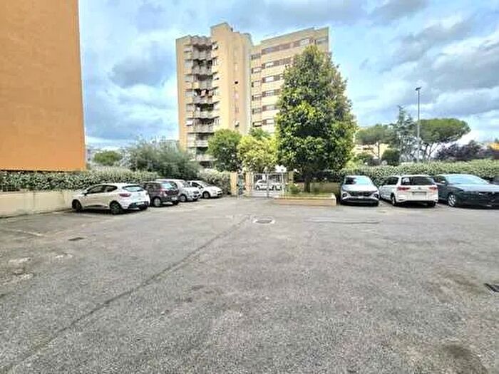 Appartamento quadrilocale in vendita in Via Pietro Ceccato Roma Casal De Pazzi, Roma